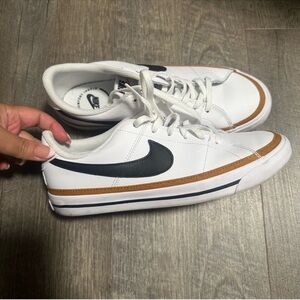 Nike White and Tan Comfort Sneakers